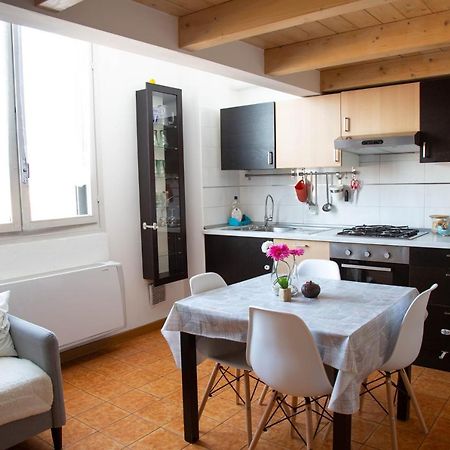 Porta Galliera Apartment Bolonya Dış mekan fotoğraf
